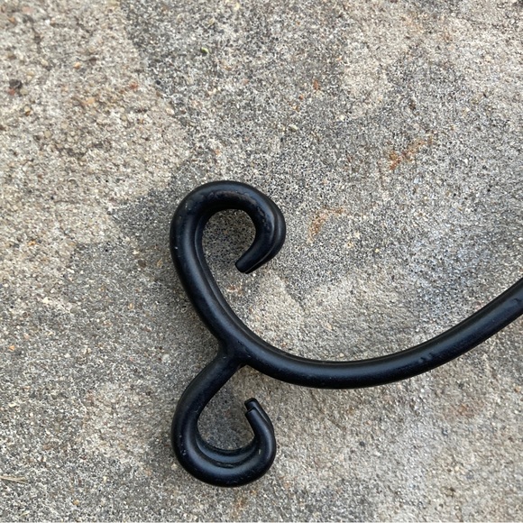 Vintage Wrought Iron Plate Rack - Picture 4 of 7